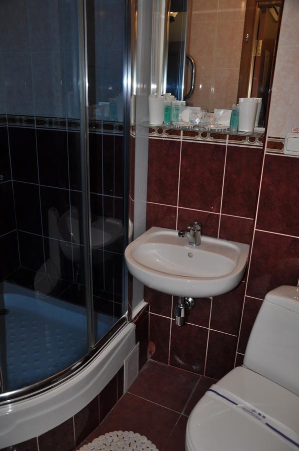 Hotel Cooperator Kiew Zimmer foto