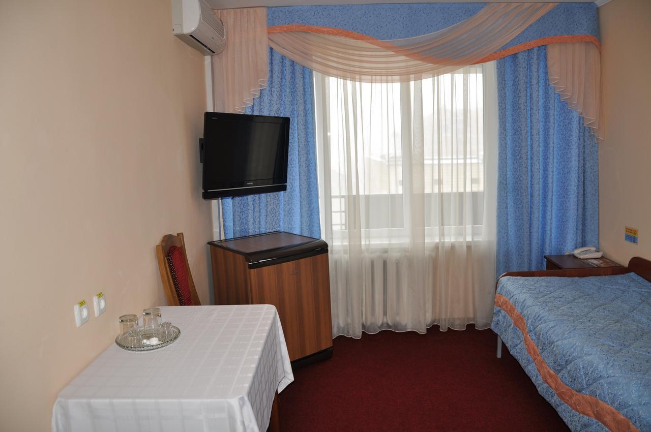 Hotel Cooperator Kiew Zimmer foto